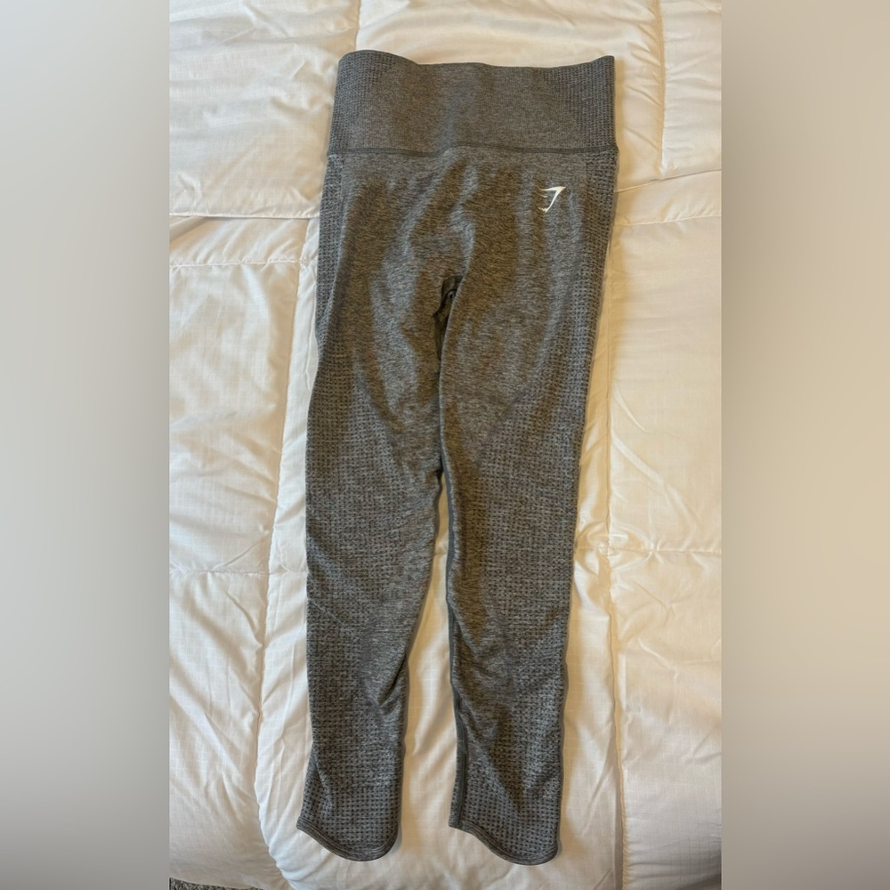 Gym Shark Leggings - Light Gray - Size M